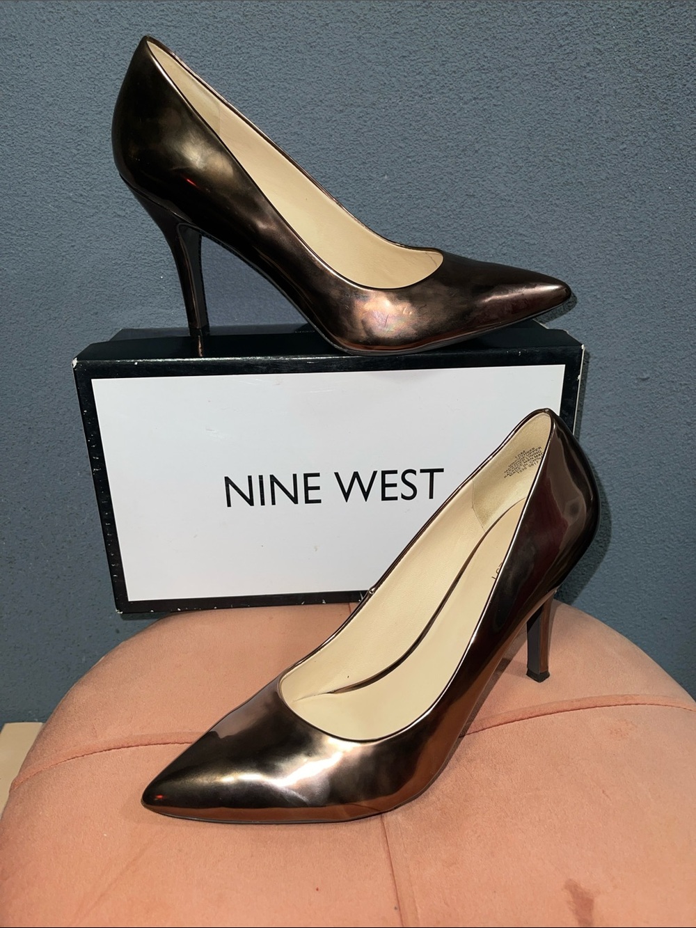 Nine West Women's Metallic Brownze Pointed-Toe Heels Pumps SZ 10